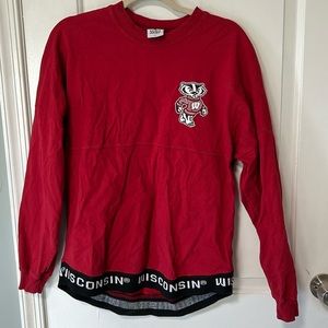 University of Wisconsin badgers shirt size S